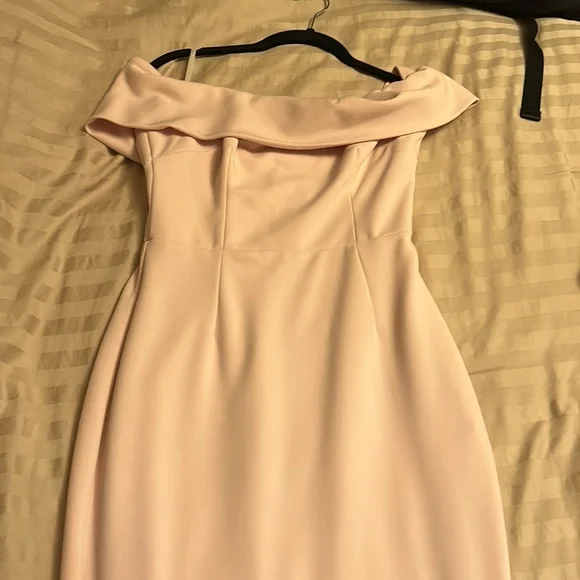 Off the shoulder blush dress worn once for engagement size 8 katie may - Picture 3 of 5